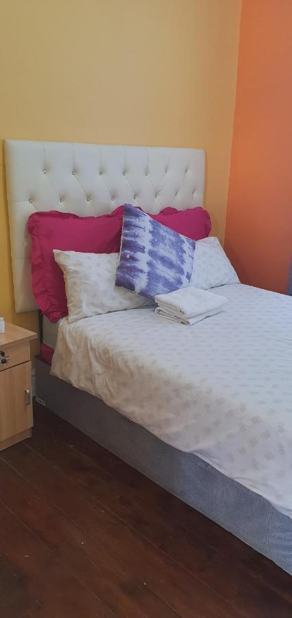 Helpful Lodge Cape Town Ngoại thất bức ảnh