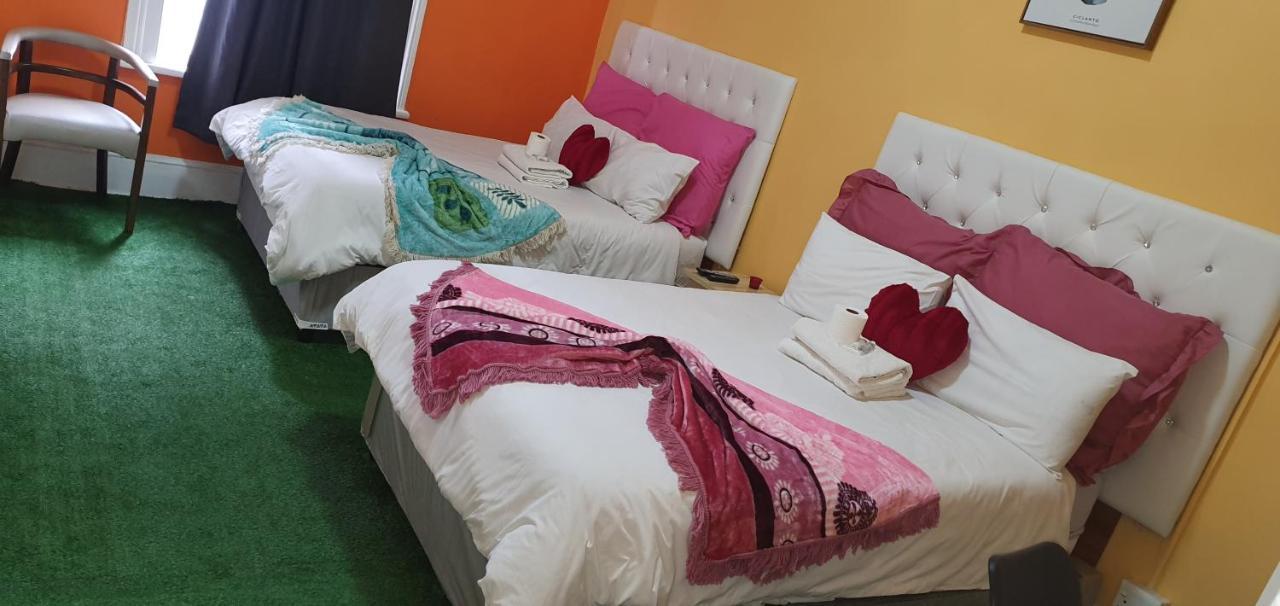 Helpful Lodge Cape Town Ngoại thất bức ảnh